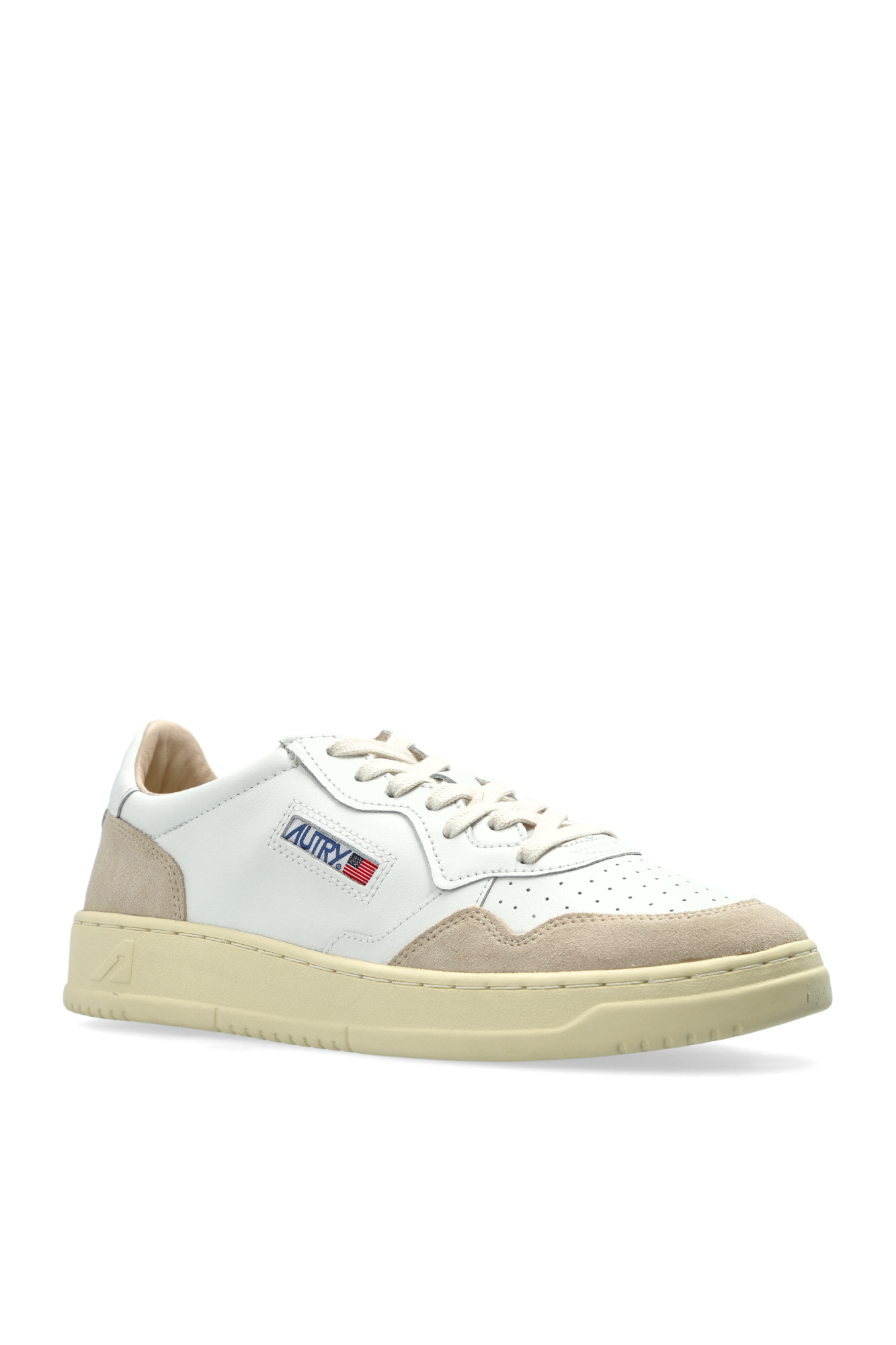 スニーカー Autry Low Medalist Sneakers AUTRY MEDALIST LOW atmos Exclusive | atmos（アトモス） 公式